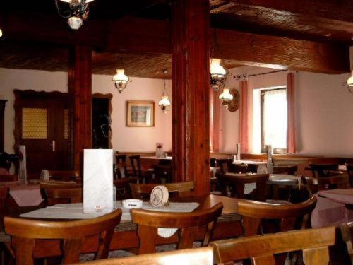 Gasthaus Mooshaeusl Hebertshausen Luaran gambar