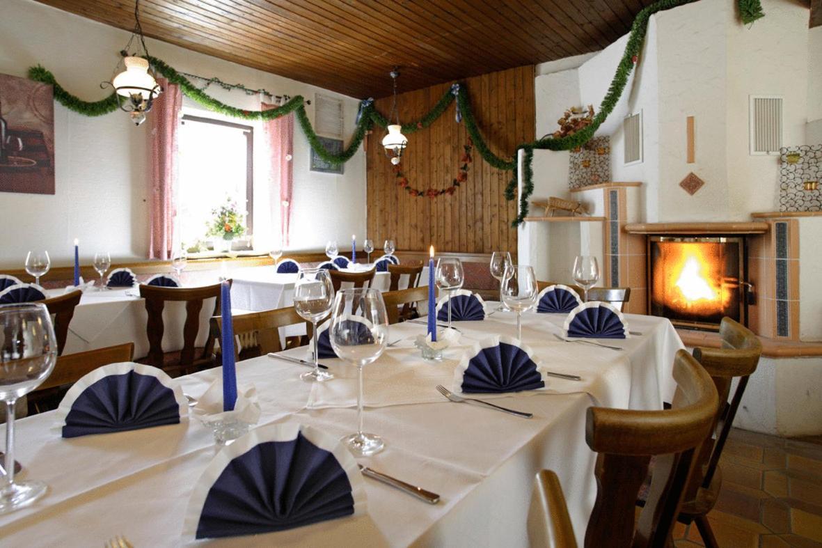 Gasthaus Mooshaeusl Hebertshausen Luaran gambar